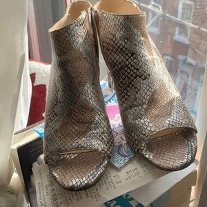 Vince Camuto metallic snakeskin Berlia heels